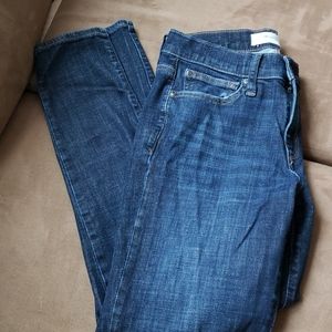Gap True Skinny Jean's 28R